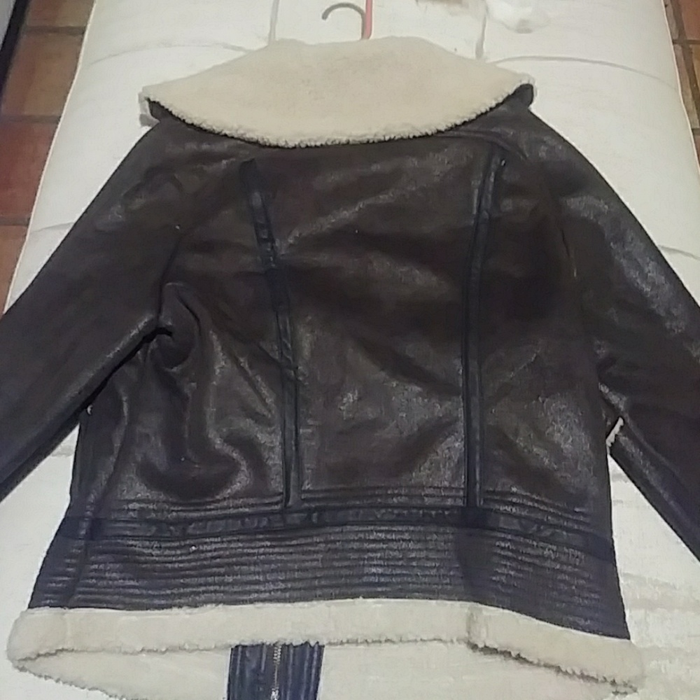 Jacket - Picture 2 of 4
